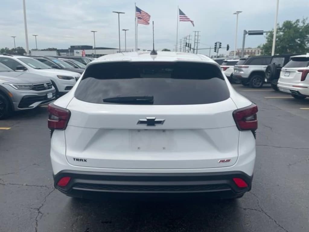 Used 2024 Chevrolet Trax 1RS SUV