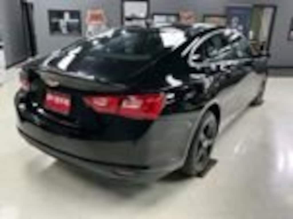 Used 2025 Chevrolet Malibu LS Car