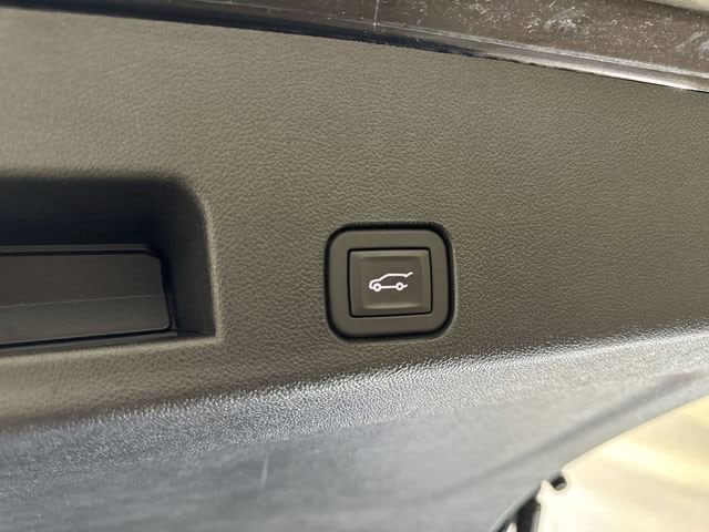2025 Chevrolet Traverse LT - Photo 26