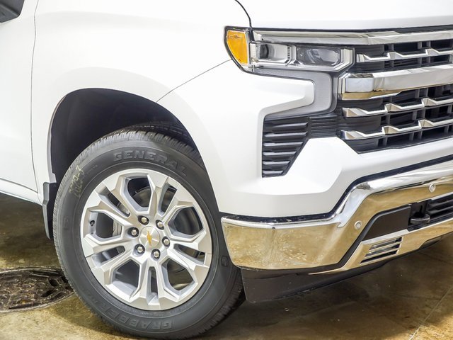 2026 Chevrolet Silverado 1500 LTZ photo 4