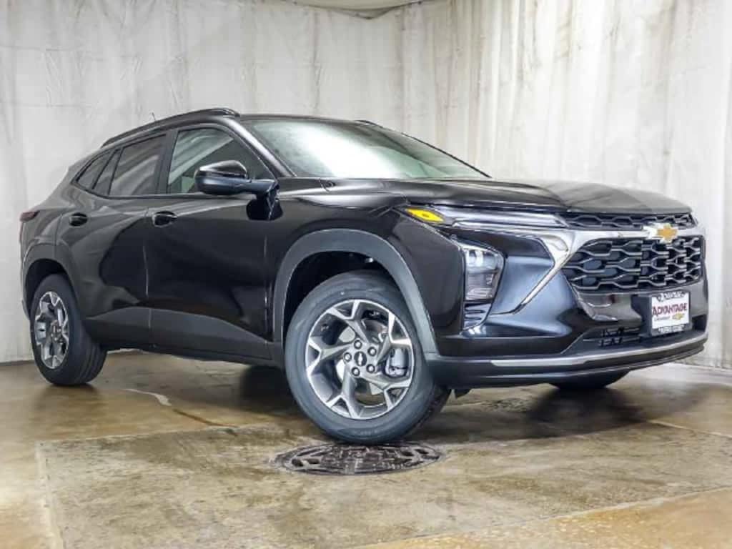 New 2026 Chevrolet Trax LT SUV