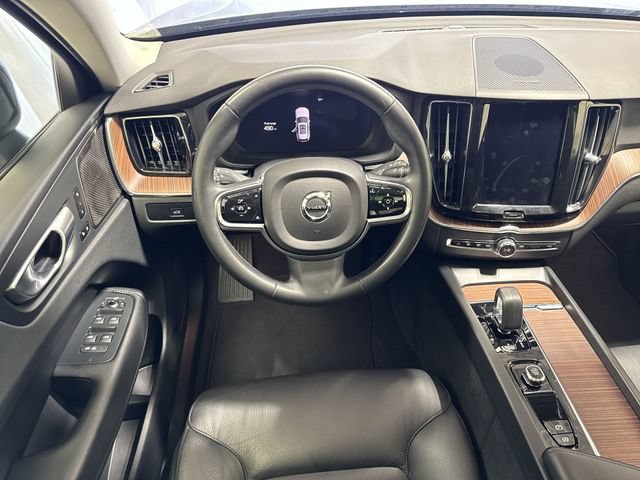 2024 Volvo XC60 Plus - Photo 15
