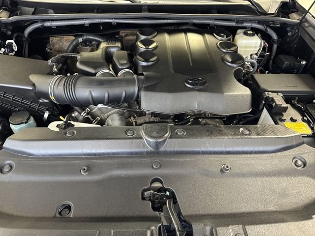 2021 Toyota 4Runner Night Shade - Photo 29