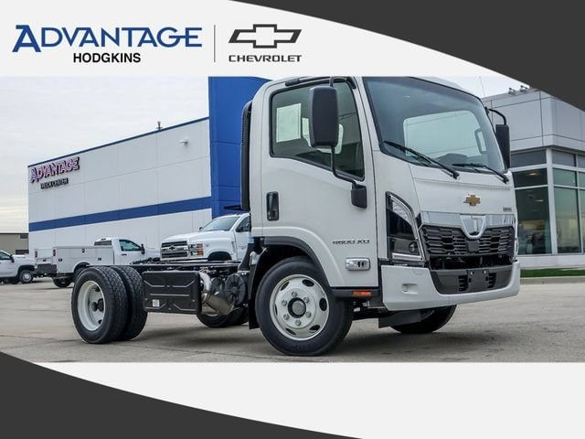 2025 Chevrolet Low Cab Forward 4500HD Diesel 109" WB Regular Cab's photo