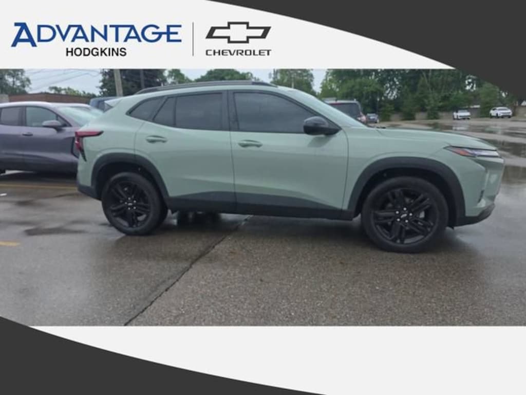 Used 2025 Chevrolet Trax Activ SUV