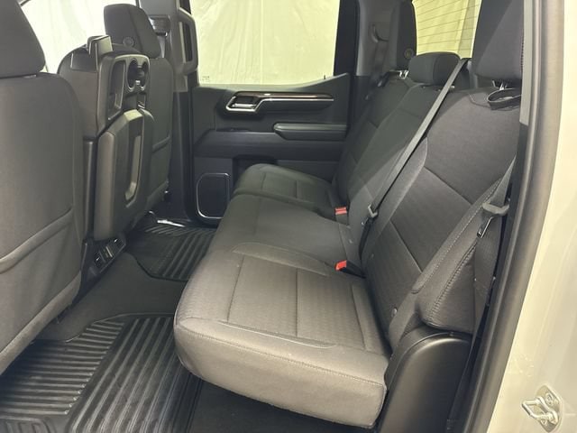2025 Chevrolet Silverado 1500 LT - Photo 12