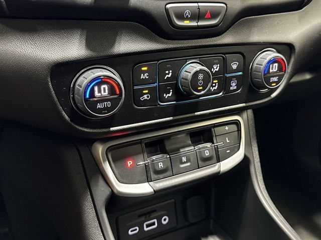 2024 GMC Terrain SLT - Photo 19