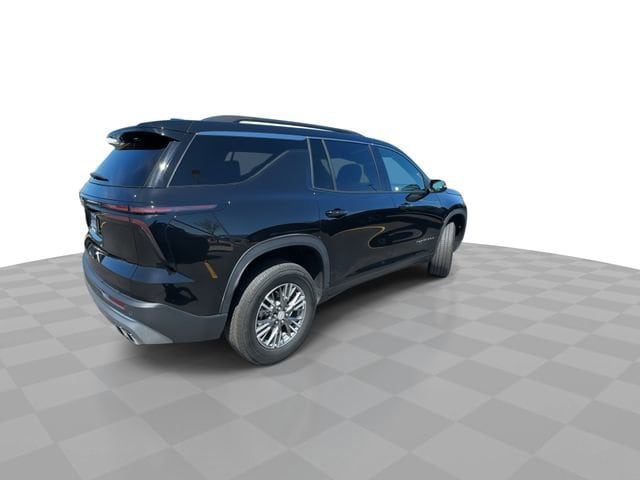 2025 Chevrolet Traverse LT - Photo 8