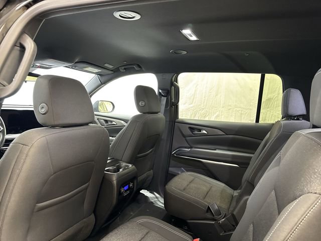 2025 Chevrolet Traverse LT - Photo 13