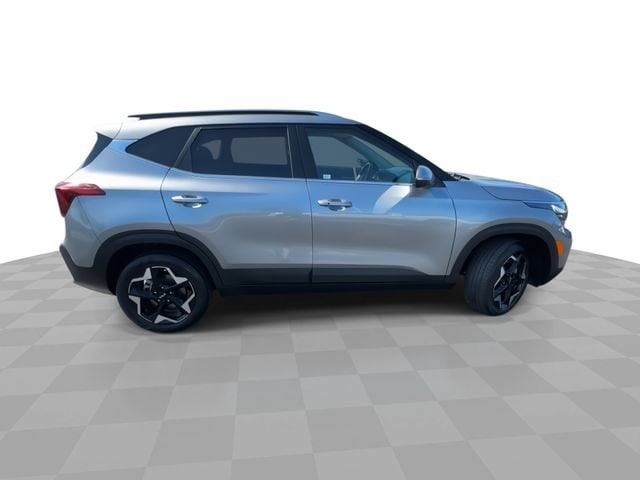 2024 Kia Seltos EX - Photo 9