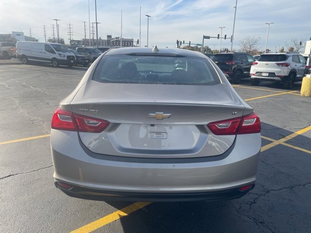 2023 Chevrolet Malibu 1LT photo 3