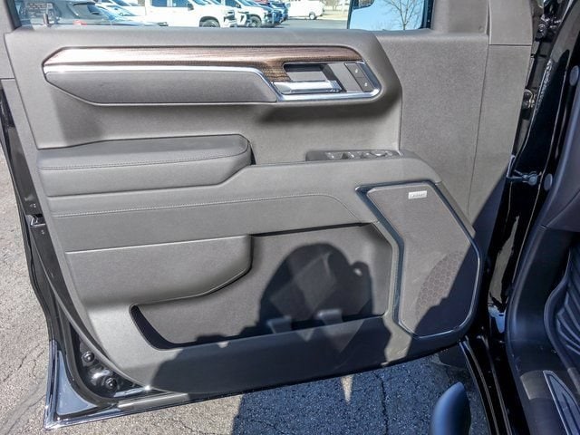 2026 Chevrolet Silverado 1500 LT Trail Boss - Photo 10