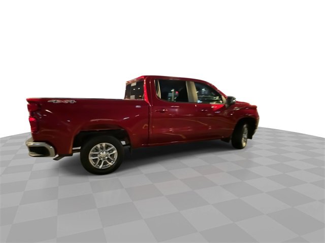 2024 Chevrolet Silverado 1500 LT photo 3