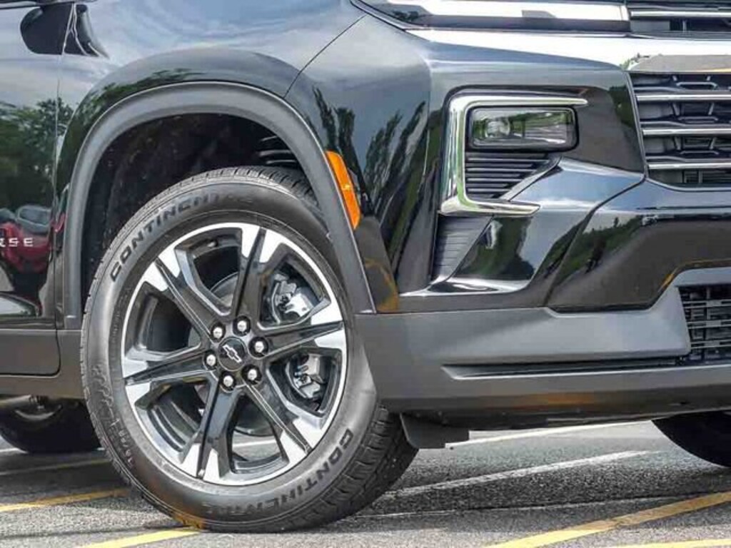 New 2027 Chevrolet Traverse LT SUV
