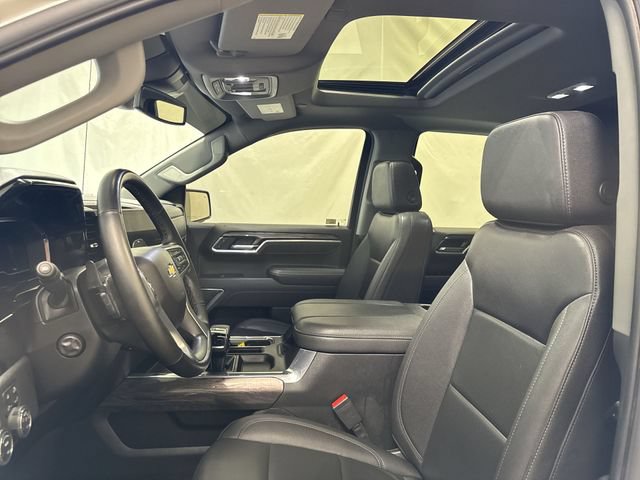 2025 Chevrolet Silverado 1500 LTZ - Photo 11