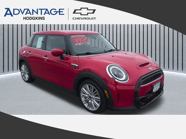 2024 MINI Hardtop Cooper S's photo