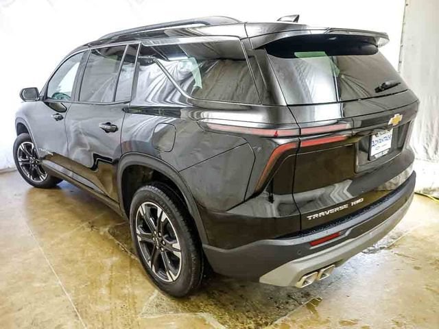 2027 Chevrolet Traverse LT - Photo 7