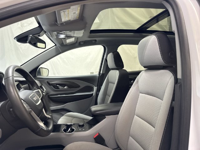 2023 GMC Terrain SLE - Photo 11