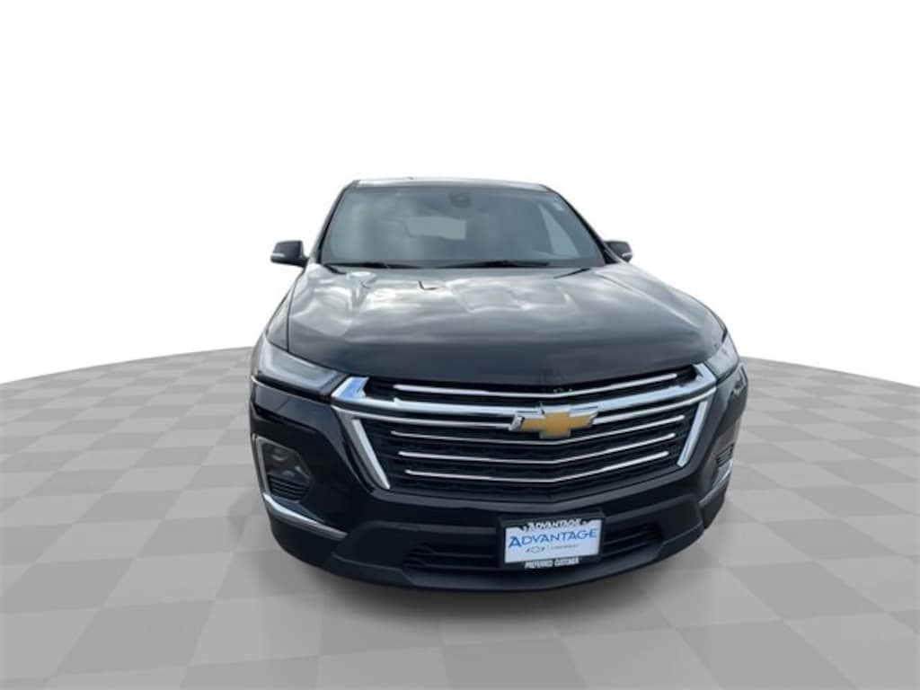 Used 2023 Chevrolet Traverse LT Cloth SUV