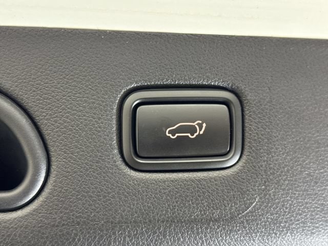 2022 Kia Sportage EX - Photo 24