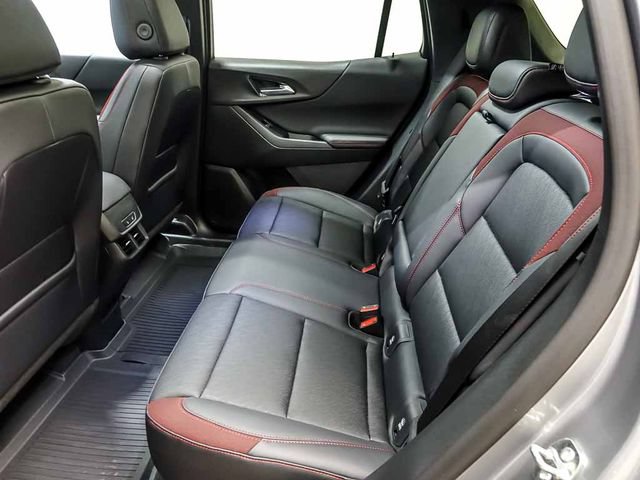 2027 Chevrolet Equinox RS - Photo 12