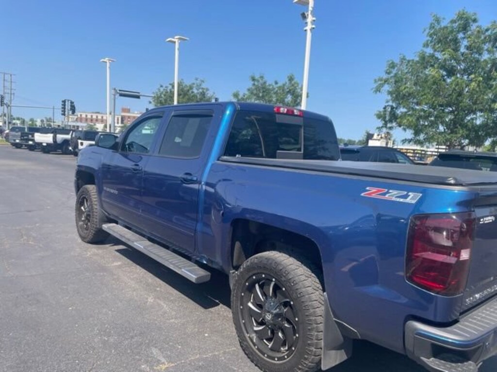 Used 2017 Chevrolet Silverado 1500 LT Truck