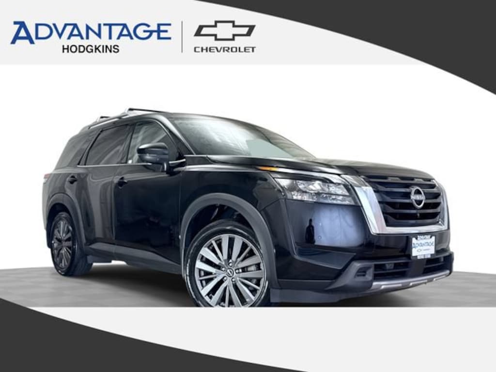 Used 2025 Nissan Pathfinder SL FWD SUV