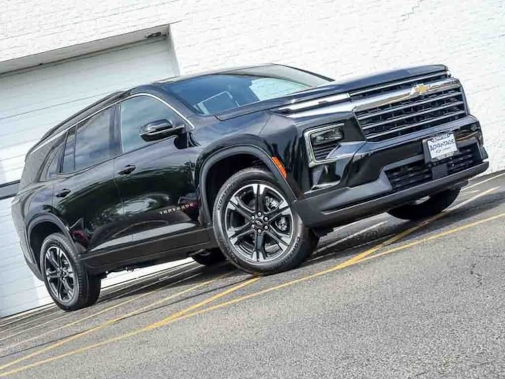 New 2027 Chevrolet Traverse LT SUV