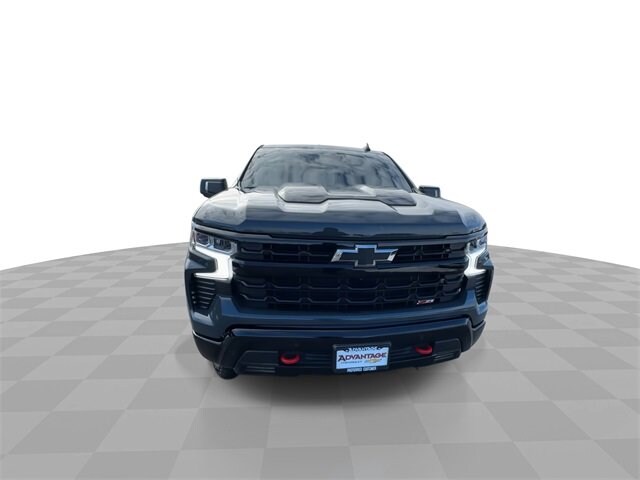 2025 Chevrolet Silverado 1500 LT Trail Boss photo 3