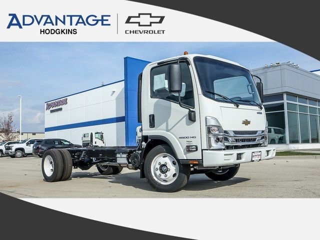 2025 Chevrolet Low Cab Forward 4500 Gas 176" WB Regular Cab's photo