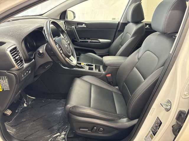 2022 Kia Sportage EX - Photo 10