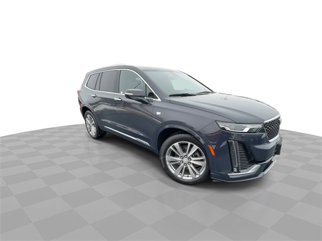 2024 Cadillac XT6 Premium Luxury photo 2