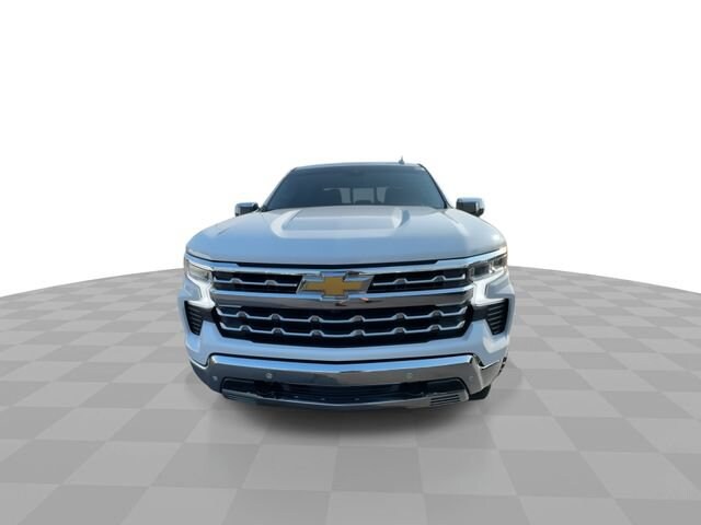 2025 Chevrolet Silverado 1500 LTZ - Photo 3
