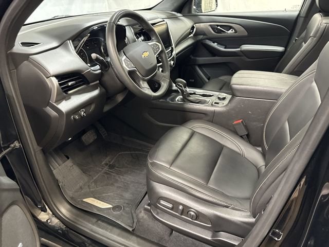 2023 Chevrolet Traverse 3LT - Photo 12
