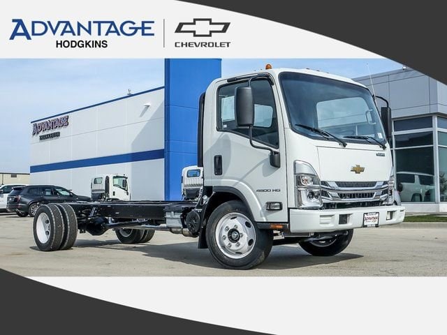 2025 Chevrolet Low Cab Forward 4500 Gas 176" WB Regular Cab's photo