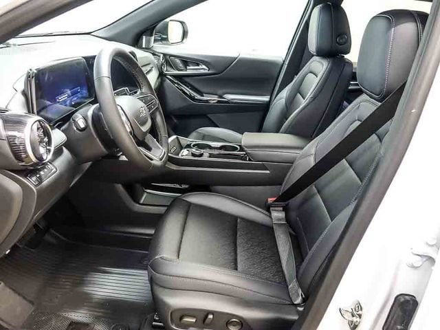 2026 Chevrolet Equinox LT - Photo 10