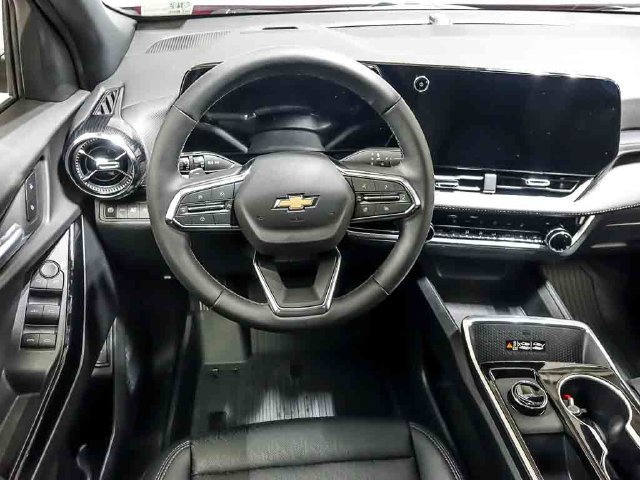2027 Chevrolet Equinox LT - Photo 12