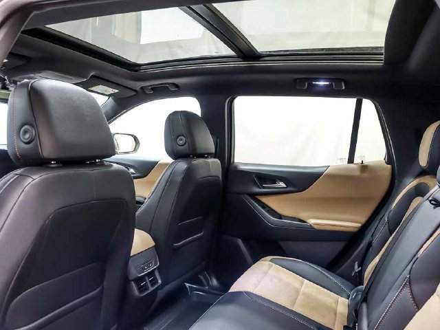 2027 Chevrolet Equinox ACTIV - Photo 13