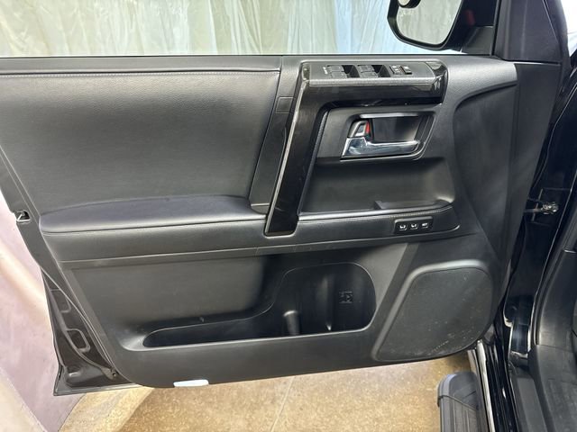 2021 Toyota 4Runner Night Shade - Photo 22