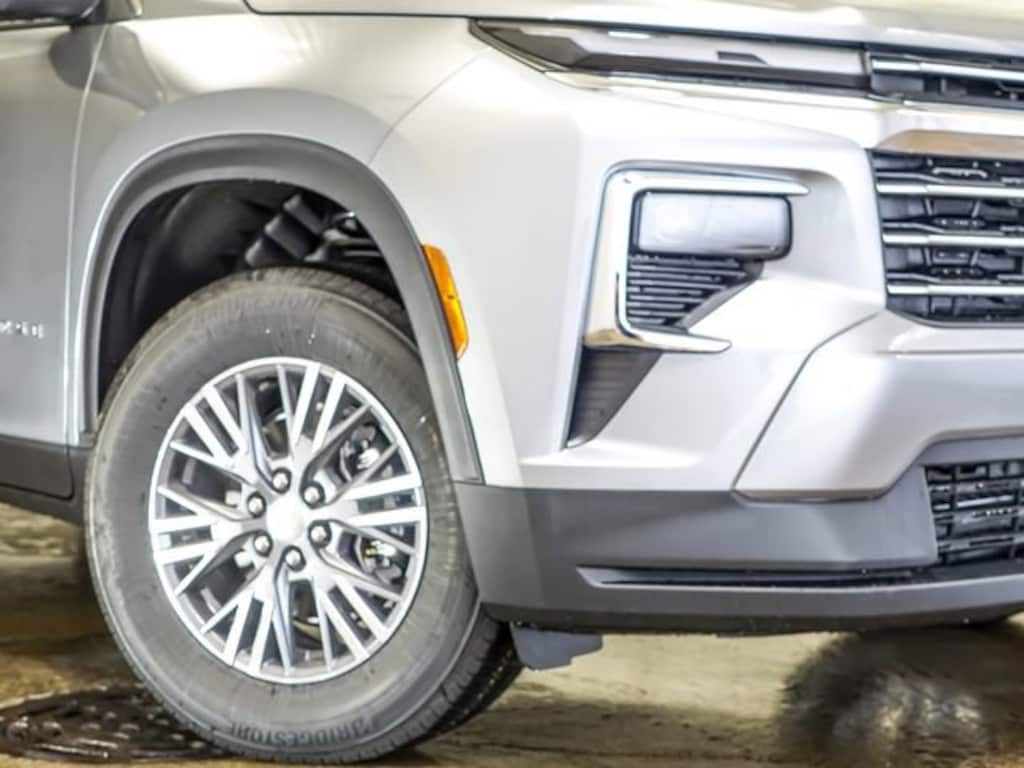 New 2026 Chevrolet Traverse LT SUV