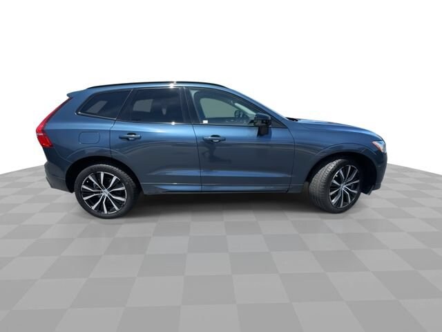 2024 Volvo XC60 Plus - Photo 9