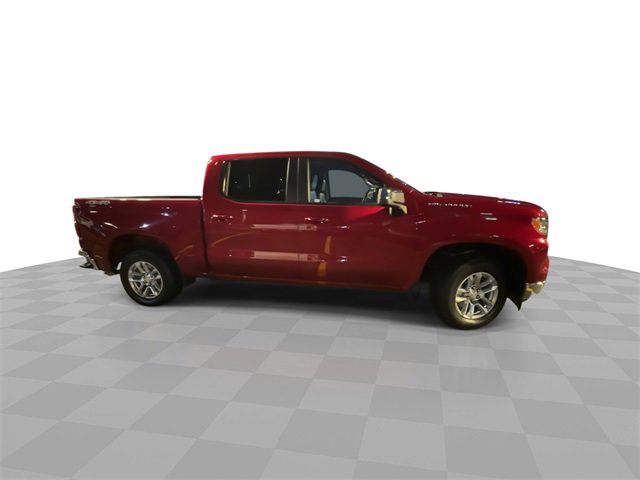 2024 Chevrolet Silverado 1500 LT photo 4