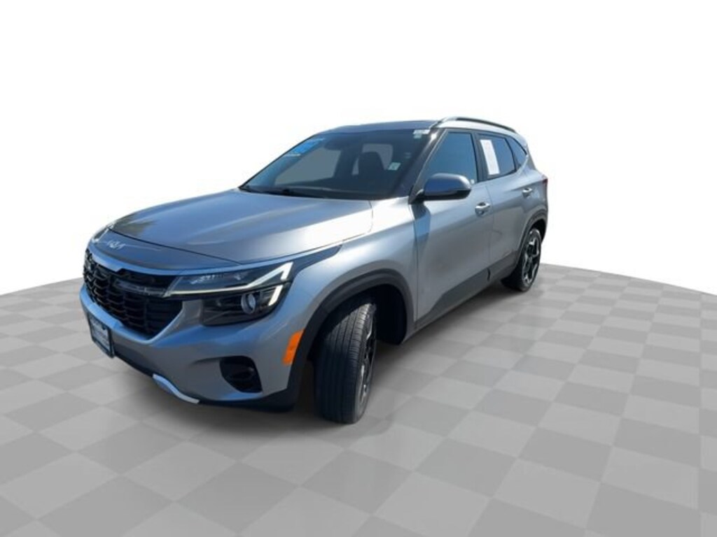 Used 2024 Kia Seltos EX SUV