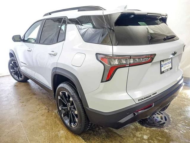 2027 Chevrolet Equinox RS - Photo 7