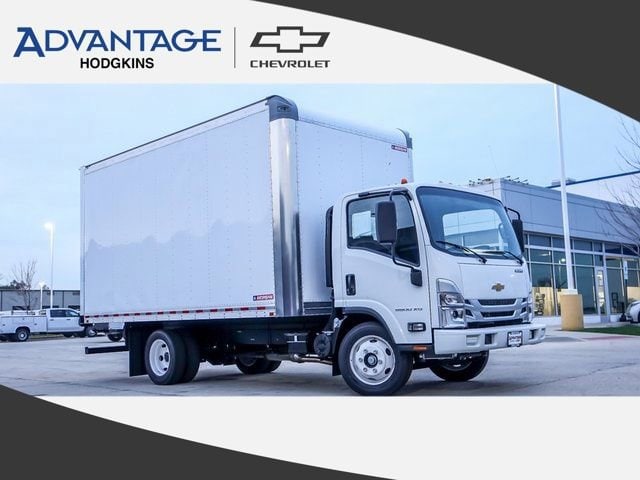 2025 Chevrolet Low Cab Forward's photo
