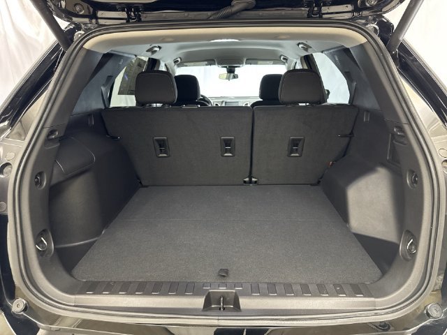 2024 Chevrolet Equinox LT - Photo 23