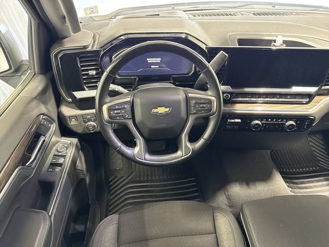 2025 Chevrolet Silverado 1500 LT - Photo 14