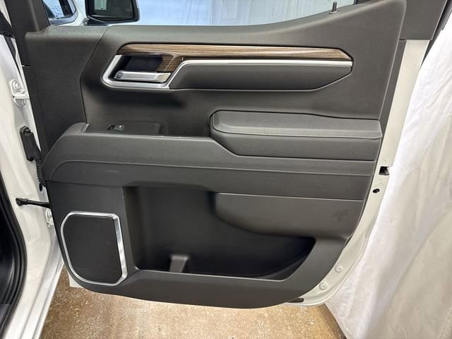 2025 Chevrolet Silverado 1500 LT - Photo 24
