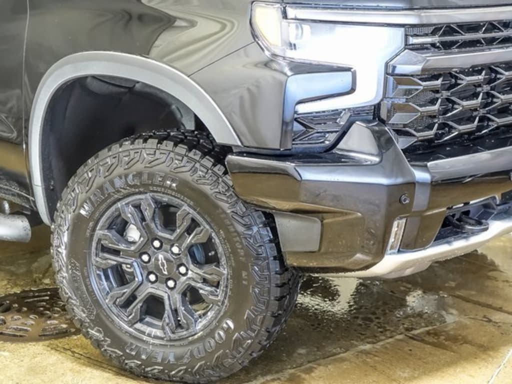 New 2026 Chevrolet Silverado 1500 ZR2 Truck