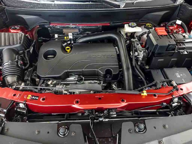 2027 Chevrolet Equinox LT - Photo 22
